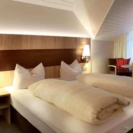 Schwarzwaldhof Otel 3*